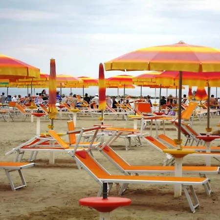 Charming Studio In 30 M² Parking And Bikes Included Apartamento